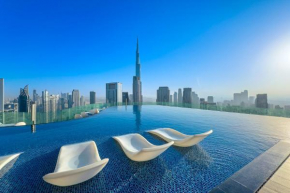City Centre I Infinity pool I Licensed bar